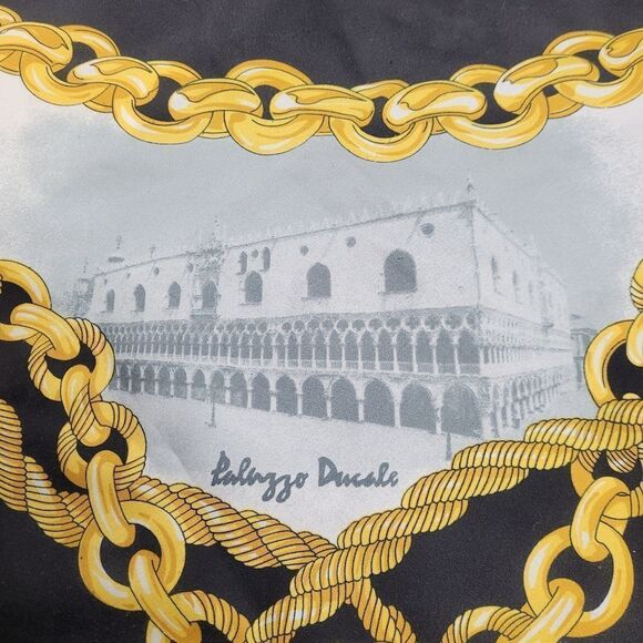 VINTAGE 80s scarf Venezia large chain souvenir print head‎ wrap black - Picture 3 of 8